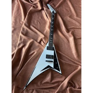 Jackson Matt Tuck <p>Signature Rhoads